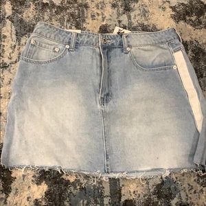 Denim skirt